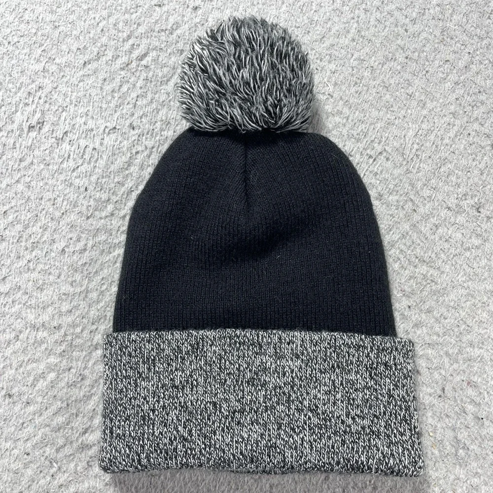 Carhartt Hat Beanie One Size Mens Black Gray Pom Knit Made‎ USA Winter Outdoor